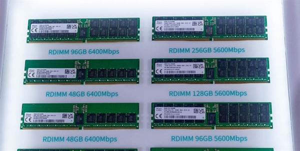 海盗船首发单条48GB内存!插满主板就是192GB 至少7600元
