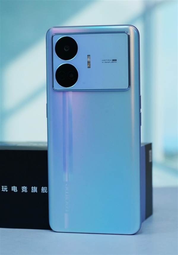 1999元潮玩电竞旗舰!真我GT Neo5 SE图赏