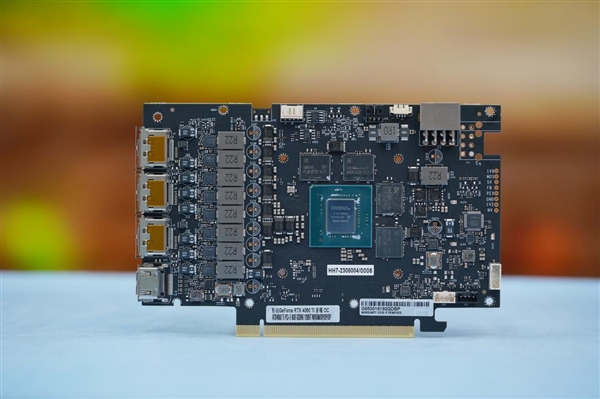 纯白千层镜!影驰RTX 4060 Ti 8GB星曜OC图赏