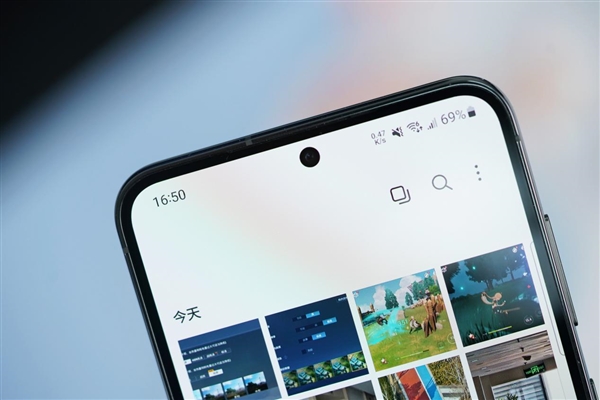 6.1英寸手感绝佳小屏!三星Galaxy S23图赏