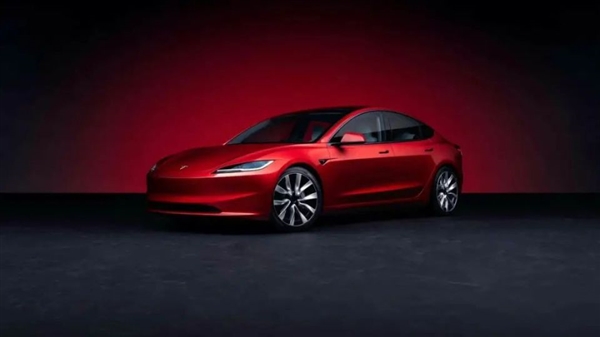 特斯拉掀桌子！新款Model 3涨价开卖 Model S/X狂降15万