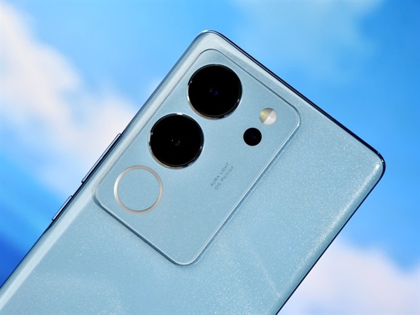 vivo S17 Pro实拍模特:每一张照片都惊为天人