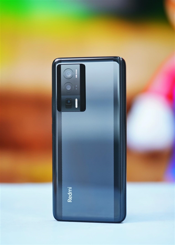 16GB内存+1TB存储仅2899元!Redmi K60 1TB顶配版图赏