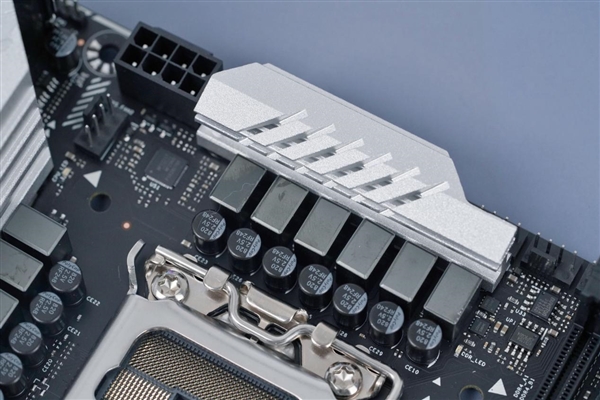 小主机选它没错！铭瑄终结者B760ITX D4 WIFI主板图赏