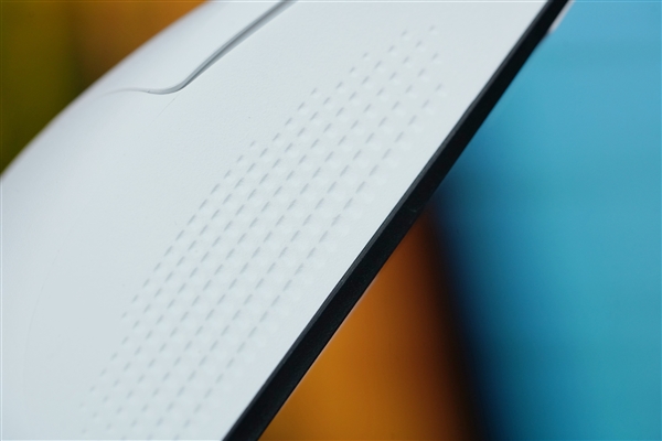 全球首款星闪电竞鼠标 雷神ML903图赏