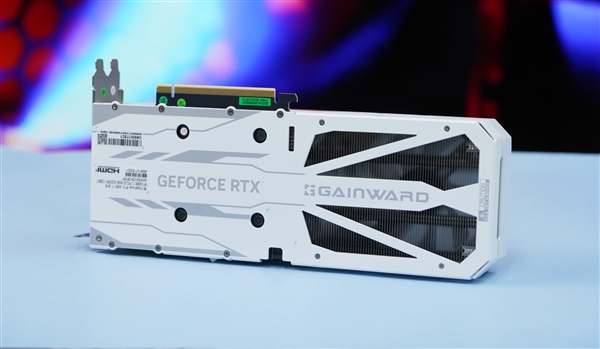 纯白外壳淡雅清新！耕升RTX 4060 Ti踏雪显卡图赏