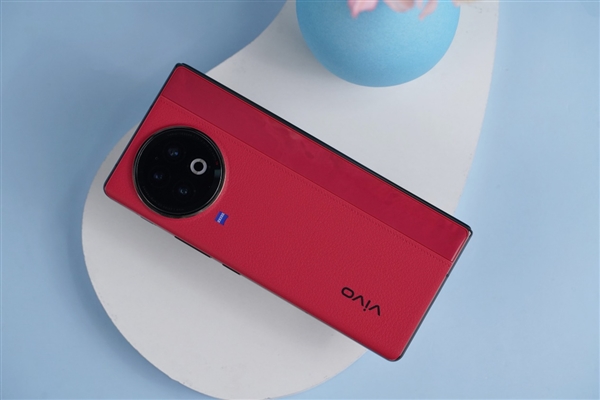 创七项折叠屏的全球唯一！vivo X Fold2图赏
