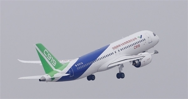 C919大飞机即将迎来兔年第一飞：很快就能商业载客了