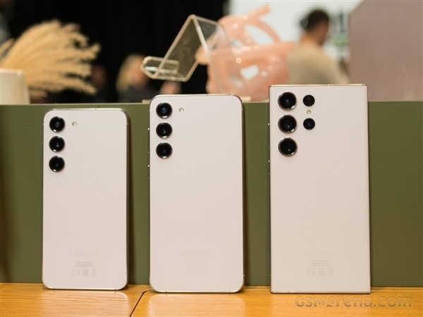 国行版三星Galaxy S23骚操作：就差把“你是韭菜”写用户脸上了！