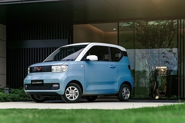 2万元能买宏光MINI EV?五菱新能源限时补贴 最高1万元