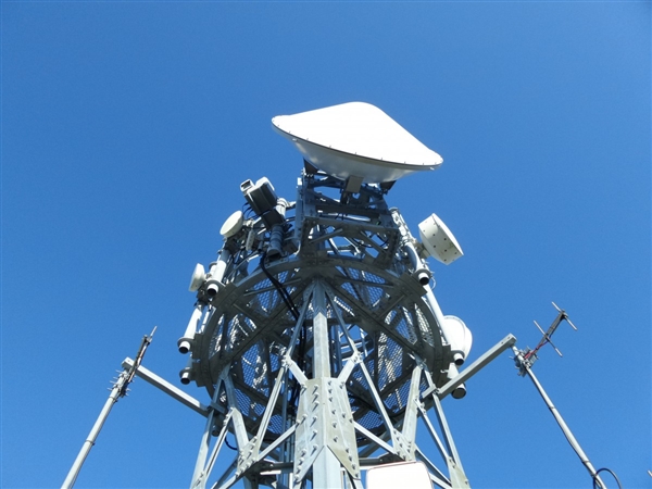 中国铁塔:每天为近百万外卖和快递小哥提供换电充电服务