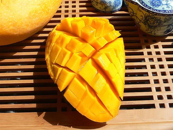 男生全身皮肤溃烂:“真凶”竟是这种水果!