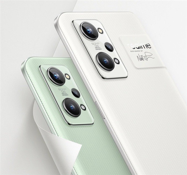realme徐起“剧透”GT3系列新机:定位旗舰、年底见