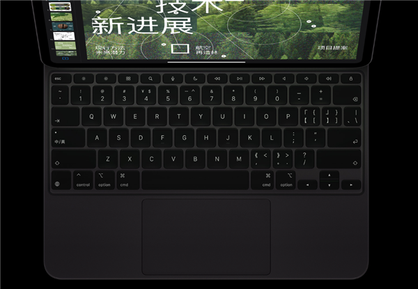 全套顶配25897元！苹果发布新款iPad Pro：首创双层超薄OLED