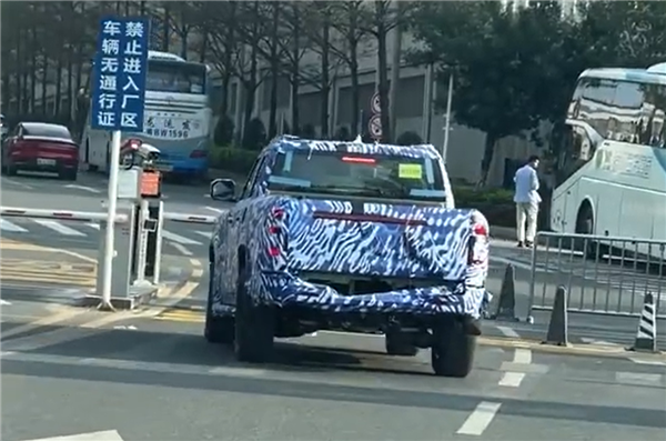 和长城正面刚?比亚迪回应将推出新能源“坦克300”:不实信息