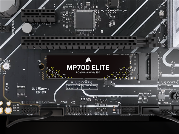 海盗船发布MP700 Elite PCIe 5.0 SSD：最高只能跑10GB/s