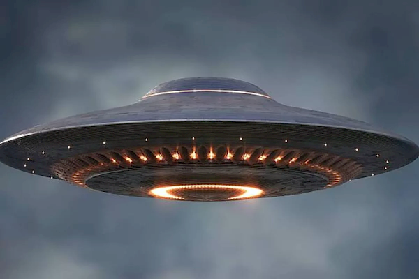 你相信吗？前情报官员称美国不仅有UFO 还有非人类驾驶员遗骸