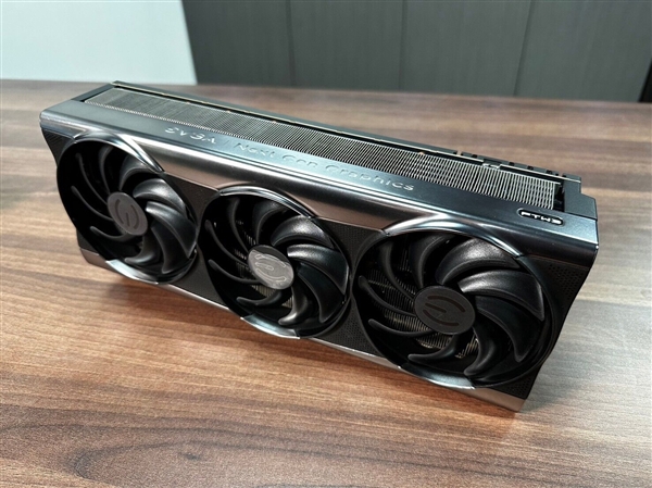 老黄怎么看？这张RTX 4090卖到了10万块 有钱也不一定买到：EVGA绝版货