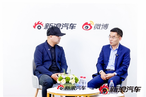 华为智能驾驶总裁:华为智能驾驶体验明显好于特斯拉