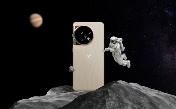 一加11木星岩限定版抢先看：3D微晶岩+金色边框