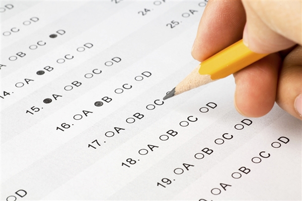 冰火两重天！“22届考生比23届更着急看到数学试卷”上热搜：甲卷数学 边考边哭