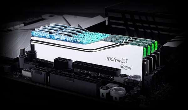 64GB套装首发2149元 芝奇Trident Z5 Royal皇家戟系列内存开售：水钻导光条亮眼