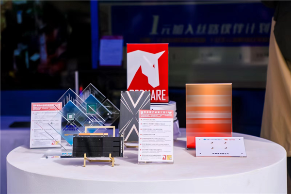 Win10游戏畅玩!首款国潮电竞显卡发布:芯动科技自研GPU