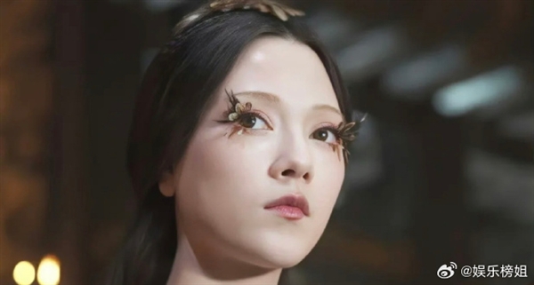 总票房90亿才回本！《封神》第二部妲己造型提前曝光：更美了？