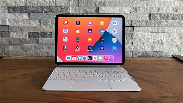 mini-LED将停产！曝新iPad Pro明年登场：屏幕升级为OLED