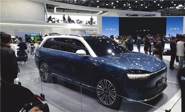 1000万以内最好的SUV来了!问界M9上市定档12月26日(图1) 1000万以内最好的SUV来了!问界M9上市定档12月26日