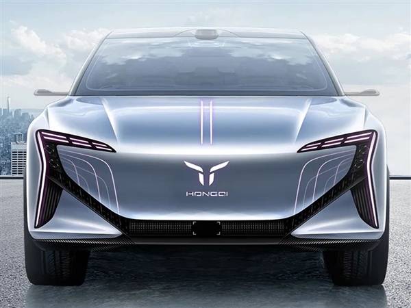 红旗全新中大型SUV E202亮相:5分钟充电300公里
