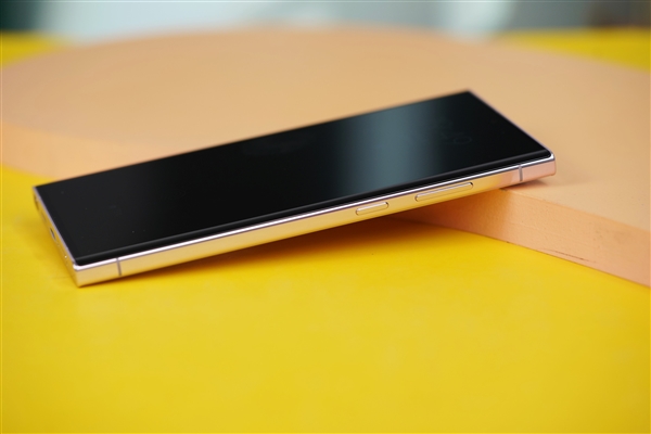 仅次于iPhone 14 Pro!三星Galaxy S23 Ultra屏幕DXO位居第三