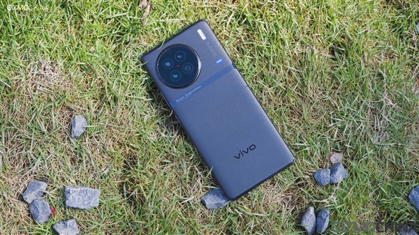 vivo X90S曝光:处理器升级为天玑9200+ 安卓最强芯