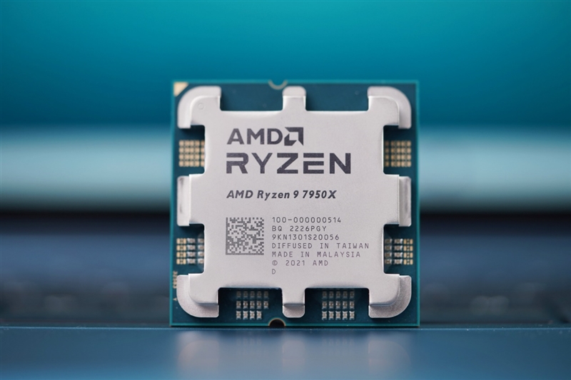 全方位战胜i9-12900K！锐龙9 7900X/7950X首发评测：5nm能效