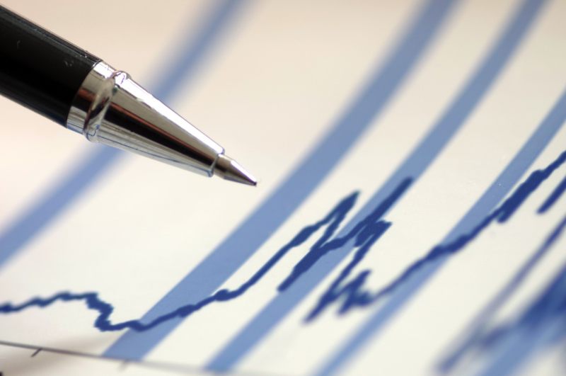 美联英语上半年营收2.38亿元，亏损197.1万元